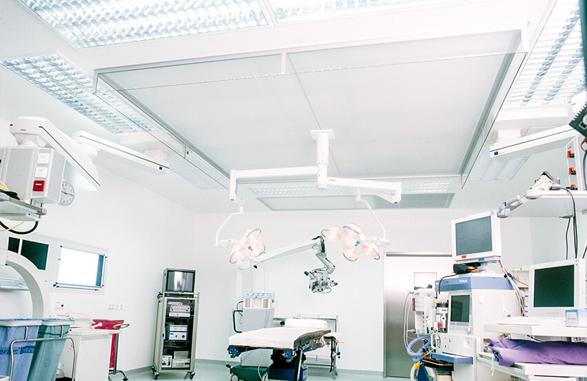Phòng phẫu thuật có mái che, mô hình ULA
