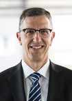 Porträtbild Dr. Arno Roth - Vorsitzender der Unternehmensleitung der Schunk Group (CEO)