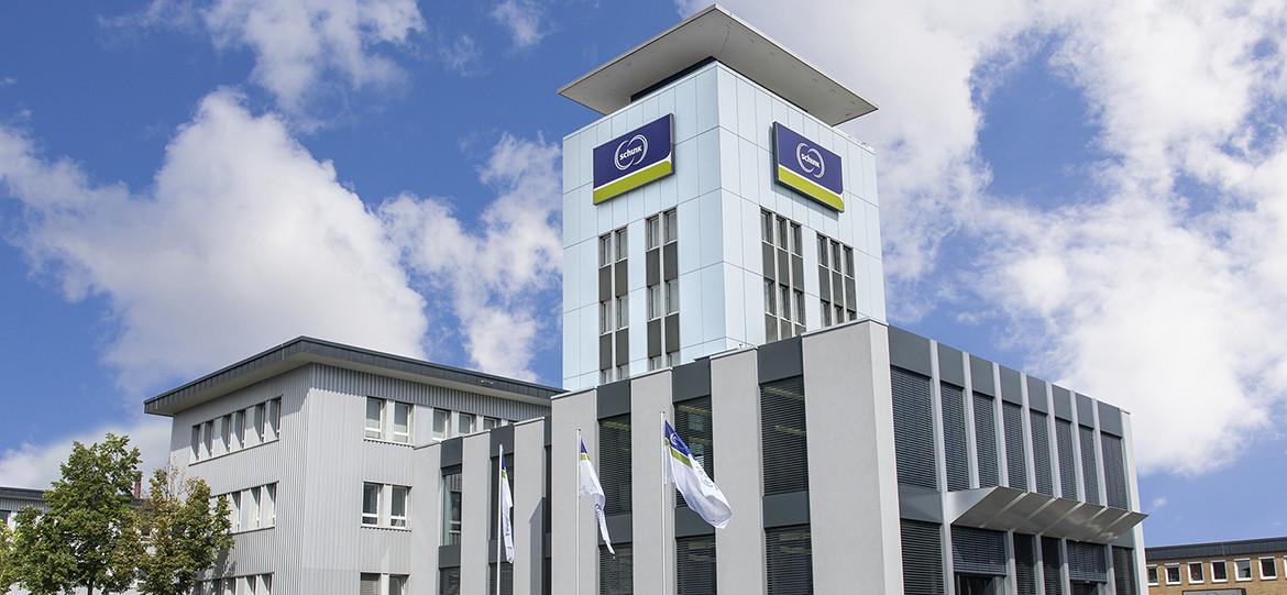 Technology group Schunk is growing strongly in sales